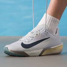 Sepatu Lari Low-Top Nike Rival Fly 4 yang Nyaman, Bernapas, dan Memantul untuk Pria, Abu-abu - Grey - View 3