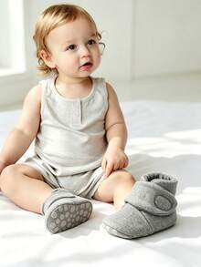 Newborn Infant Infant Girl Boy Booties Stay On Sock Slippers - Grey - View 3