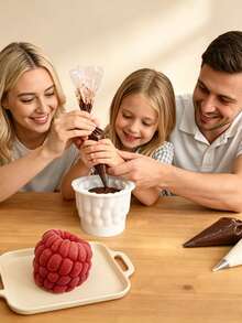 Cetakan Silikon Raspberry 3D Ukuran Besar 4 Inci Anti Lengket untuk Kue Mousse, Cocok untuk Kue Cokelat, Fondant, Jeli, Puding, Kue Natal, Alat Dekorasi Kue, Dapat Digunakan Kembali, Mudah Dibersihkan, Perlengkapan Kue untuk Pesta di Rumah, DIY, Dapur, dan Lainnya - Putih - View 5