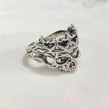 1pc Dark Style Skull Crown Ring Steel Knight Punk Finger Ring For Daily Wear - Antique Silver - View 2