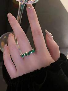 1pc Copper Vintage French Geometric Palace Asymmetrical Emerald Open Ring, Exquisite Elegant Artistic Retro Niche Design, Suitable For Women's Daily And Holiday Wear - Green - View 4