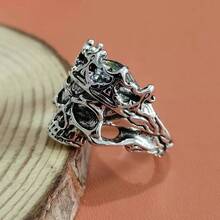 1pc Dark Style Skull Crown Ring Steel Knight Punk Finger Ring For Daily Wear - Antique Silver - View 3