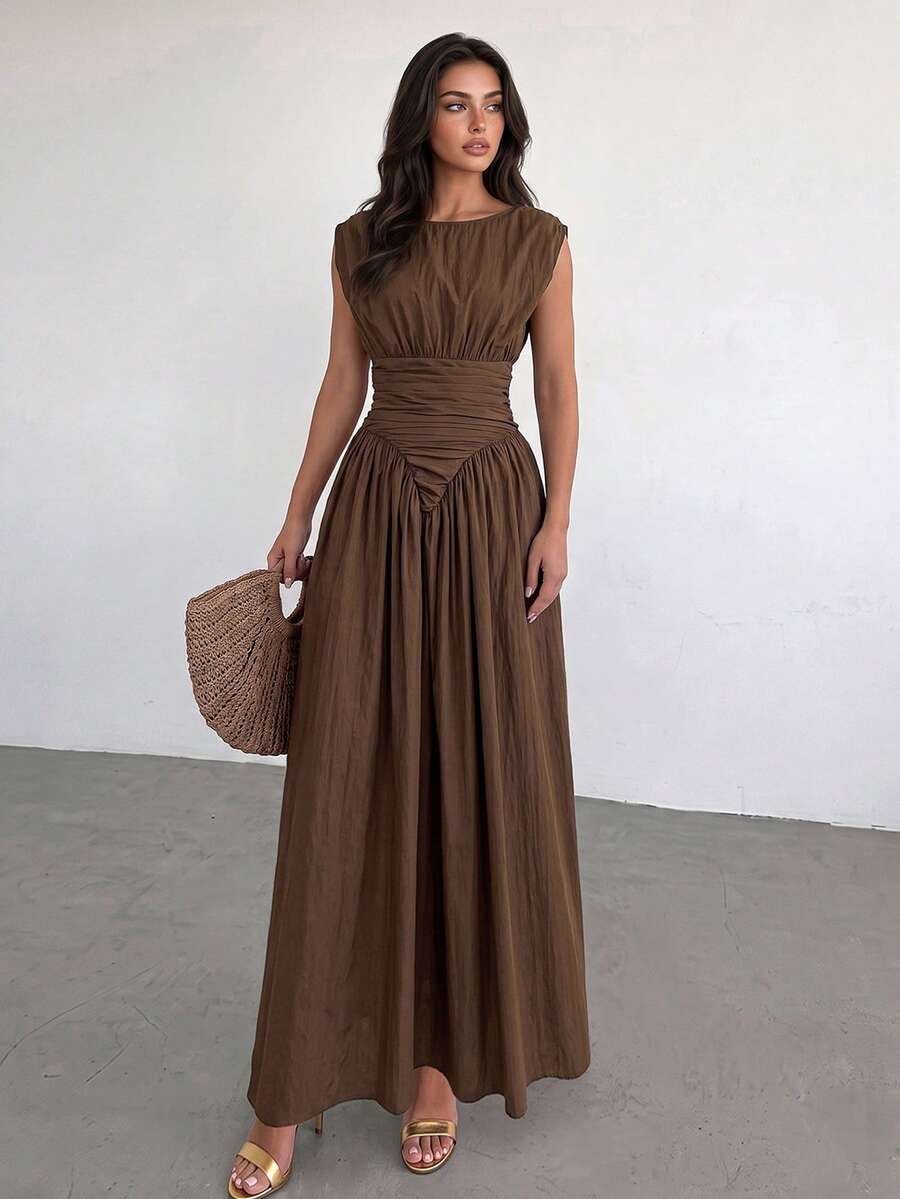Elegante y Chic Vestido Maxi Línea A con Manga Corta, Fruncido y Cintura Retorcida en Color Marrón para Vacaciones, Fin de Semana, Citas, Fiestas, Otoño y Salidas - Marrón - Ver 1