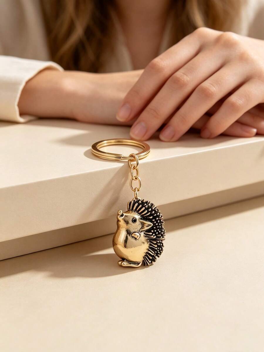 1pc Fashion European & American Vintage Creative Cute Hedgehog Keychain Bag Charm, Suitable For Women's Car Key & Bag Decoration - Ancient Golden Color - View 1