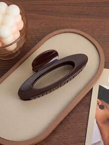 1pc High-End Hollow Oval Chocolate Brown Fashion Hair Clip, Suitable For Daily Commute, Minimalist Style Women's Hair Accessory - Brown - View 2