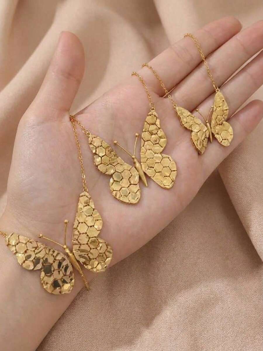 Kalung Kupu-Kupu Bergerak Berlapis Emas 21K, Perhiasan Liontin Jala Sarang Lebah Halus Berwarna Emas Tahan Karat dengan Sambungan, Perhiasan Kelas Atas (Cetakan Laser Acak)