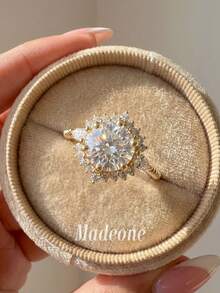 MADEONE 1pc Classic Round Flower Ring, Zirconia Inlaid, Suitable As Engagement Gift Or Holiday Gift, Jewelry Gift - Flower Shaped Round Diamond Ring - View 4