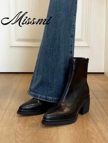 Sepatu bot panjang ramping bergaya Inggris dengan tali pengikat, sol tebal, nyaman dan bernapas, resleting belakang elastis. - Hitam - View 1