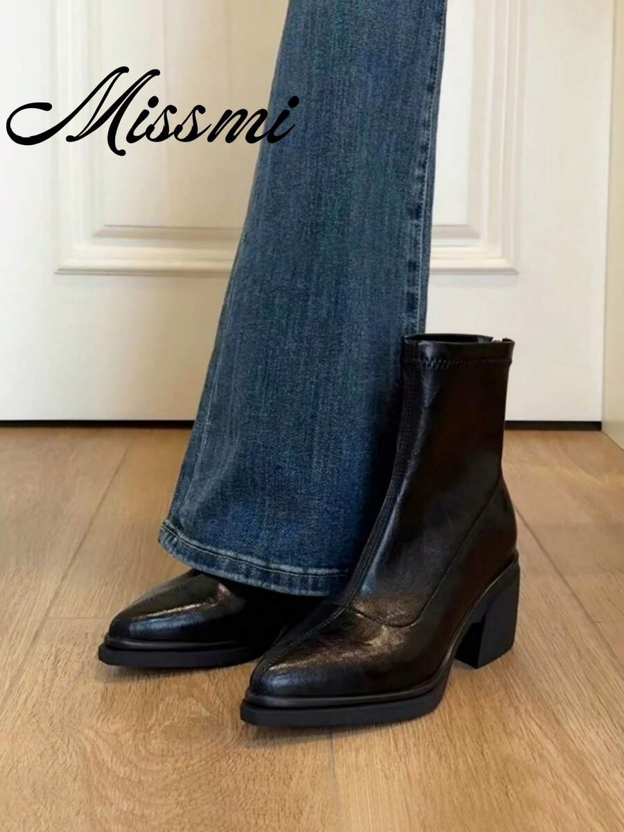 Sepatu bot panjang ramping bergaya Inggris dengan tali pengikat, sol tebal, nyaman dan bernapas, resleting belakang elastis. - Hitam - View 1