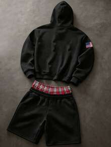 Amerikansk High Street USA sweatshirtset för herrar med bokstavs- och flaggmönster, rutiga patchworkshorts med dubbel midja och dragsko, avslappnad 2-delad outfit - Svart - Visa 4
