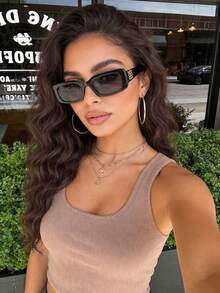 1 Pair Women's Fashion Rectangular Frame Sunglasses, Minimalist Elegant Classic Design, Suitable For Vacation, Party, Daily Life, Travel, Shopping, Fits All Face Shapes. - 1pc Black Frame Gray Film - View 6