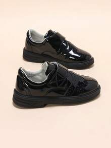 Spring/Autumn New Children's Flat Shoes Glossy Hook-And-Loop Unisex Student Campus Performance Shoes - Black - View 6