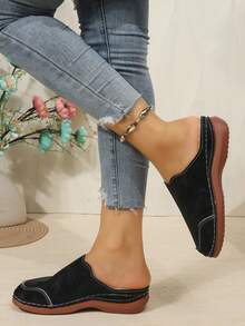 Women's Thermal Lined Closed Toe Wedge Heel Thick Sole Black Slip-On Comfortable Mule Slippers - Black - View 4