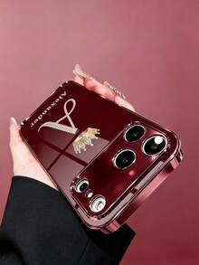 1pc Customized Name Fashion Phone Case, Printed Rhinestone Initial With Gold Crown Pattern, Burgundy Electroplated High-Definition Glass Shell Compatible With Apple Duo/18ProMax/17ProMax/16Pro/15/14Plus/13Pro/12ProMax/11/XsMax & S26Ultra/25Plus/24/23/22 & A36/A35/A33/A31/A26/A15/A13/Note20/10Pro And Other Series Models - Burgundy - View 5