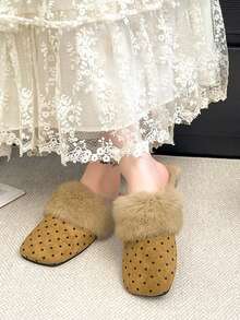 Women's Khaki Fluffy Indoor Slippers, Quiet Soft Sole, Winter Wearable Versatile Polka Dot Flat Fur Slippers, Anti-Slip Comfortable - Khaki - View 4