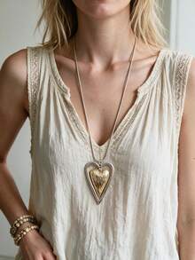 1pc Bohemian Style Heart Pendant Necklace, Women's Exclusive, Vintage Dual-Tone Gold & Silver Heart Pendant Round Snake Chain Necklace, Fashion Romantic Jewelry Gift - Silver - View 2