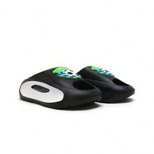 3D Soccer Pattern Kids Foam Slippers Boys EVA Soft Sole Non-Slip Indoor Bathroom Outdoor Beach Casual Slides - Black - View 9