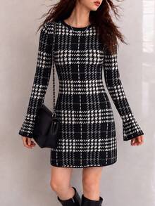 Women's New Knitted Plaid Short Sweater Dress, Long Sleeve Slim Fit, Suitable For Autumn/Winter - Black - View 1