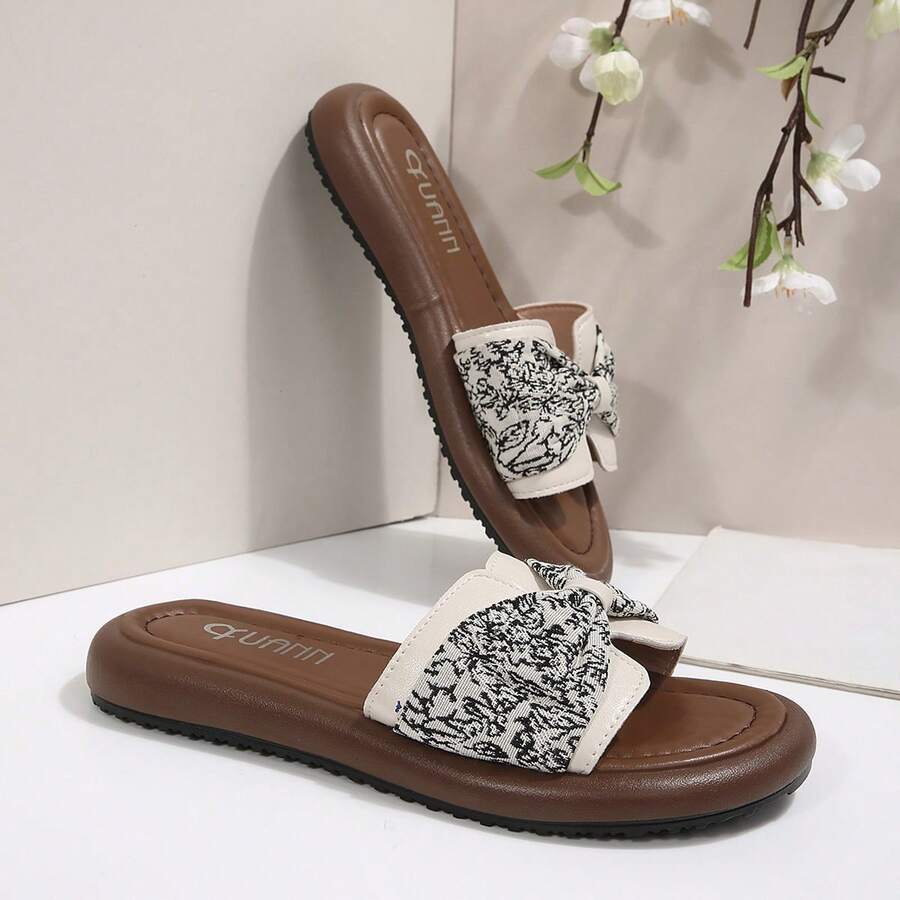 French Style Low Heel Sandals For Women, Evening Dress Tassel Floral Beach Slippers - Beige - View 1