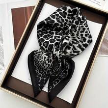 1 buah Syal Persegi Rantai Motif Leopard, Jilbab Wanita, Aksesori Bohemian. Aksesori Tas Tangan yang Modis dan Elegan, Sempurna untuk Pantai, Liburan, dan Pemakaian Sehari-hari - MultiWarna - View 10