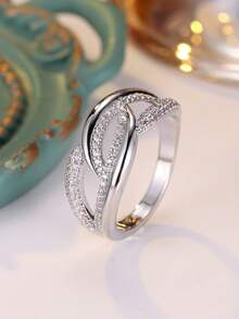 1pc Creative Cross Design Inlaid White Cubic Zirconia Silver-Plated Stackable Ring For Women, Suitable For All Special Celebrations Throughout The Year, Enhance Your Charm - Silvery - View 5
