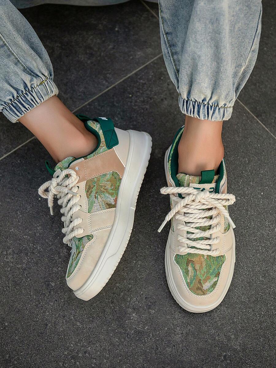 Men's Classic Versatile Retro Colorblock Camouflage Patchwork Casual Sneakers, Rope Lace Design Low-Top Flat Shoes, Outdoor Travel Versatile Comfortable Couple Sports Shoes