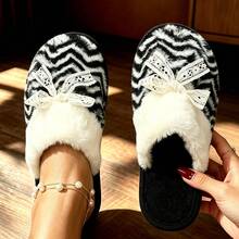 1 Pair Elegant Bow Fabric Flat Slippers Warm Indoor Winter Floor Slides - Black - View 6