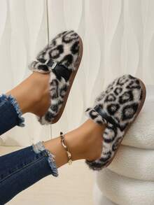 Women's Leopard Print Faux Fur Mule Slippers, Closed Toe Flat Slippers With Metal Buckle, Outdoor Cotton Slippers - Beige - View 7