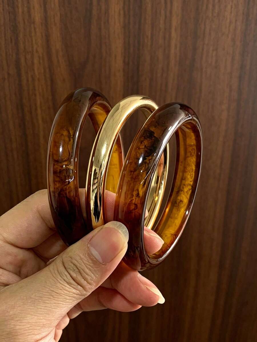 3件組優雅復古手鍊套組，壓克力樹脂材質，時尚極簡設計，適合女性（購買前請確認材質與尺寸是否適合您）