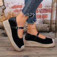 Women's Woven Thick Sole Retro Casual Fashion Shoes With Closed Toe And Single Strap Buckle - Black - View 5