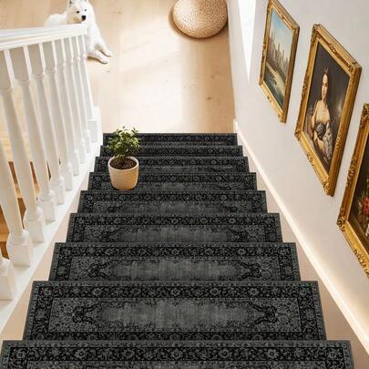 7/15pcs 2D Print Non-Slip Stair Tread Set, Gray And Black Color Scheme, Symmetrical Central Pattern, Classic Border Design. Indoor Stair Carpet, Suitable For Wooden Stairs, Ideal For The Elderly And Pets