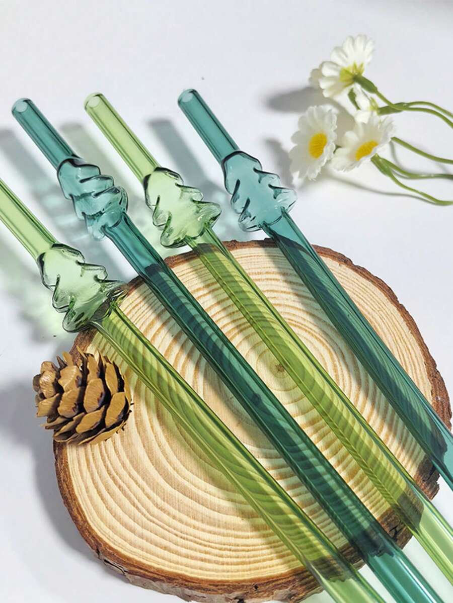 2/4pcs Christmas Tree Pendant Glass Drinking Straws, Suitable For Water Cups, Reusable Curved Transparent Thickened Glass Straw Tableware Set, Kitchen Accessories, Straw Decorative Top Cap, Cold Drinks, Milk Tea, Coffee, Bar, Home, Back To School Season, Autumn Gift, Halloween, Christmas - View 1