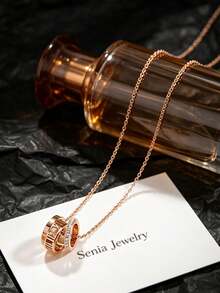 1pc Unisex Luxury Rose Gold Roman Numeral Triple Ring Necklace, Rhinestone Cylinder Pendant Collarbone Chain, High-End Niche Design Accessory, Versatile For Commute, Party, Date, Elegant Minimalist Style, Suitable For Saudi National Day/Thanksgiving/Mother's Day/Valentine's Day Gift - Triple Ring Necklace - View 3