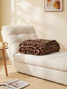 Cirelle 1pc Leopard Print Faux Rabbit Fur Double-Layer Warm Blanket, Faux Animal Fur Touch Very Soft And Smooth Double-Sided Plush Blanket Suitable For Home Living Room Bedroom Sofa All Seasons Multi-Functional Throw Blanket, Enhance Your Quality Of Life - Brown - View 6