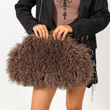 BAILEE Fashion-Forward Faux Fur Solid-Color Clutch Bag, Plush Flap, Large Size, Ideal For Outfit Coordination And A Preferred Gift Option. - Multicolor - View 7
