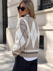 NOVELLE Women's Elegant Multi-Color Jacquard Knit Cardigan, Round Neck Drop Shoulder College Style Top, Suitable For Autumn/Winter, Perfect For School, Commuting And Shopping - Multicolor - View 2