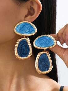 1 Pair Of Gold-Framed Blue Marble-Patterned Pendant Earrings - Two-Tone Ocean-Inspired Earrings, Suitable For The Office, Weddings, And Evening Events. - Blue - View 5
