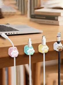 Cat Paw Shaped Plastic Plug & Charging Cable Clip - Magnetic Cable Organizer (With Paw Print Pattern & Type-C/Lightning Interface Compatibility) - Cute Desktop Cable Management Solution For Smartphones, Tablets And Laptops - Suitable For Various Devices - Multicolor - View 2