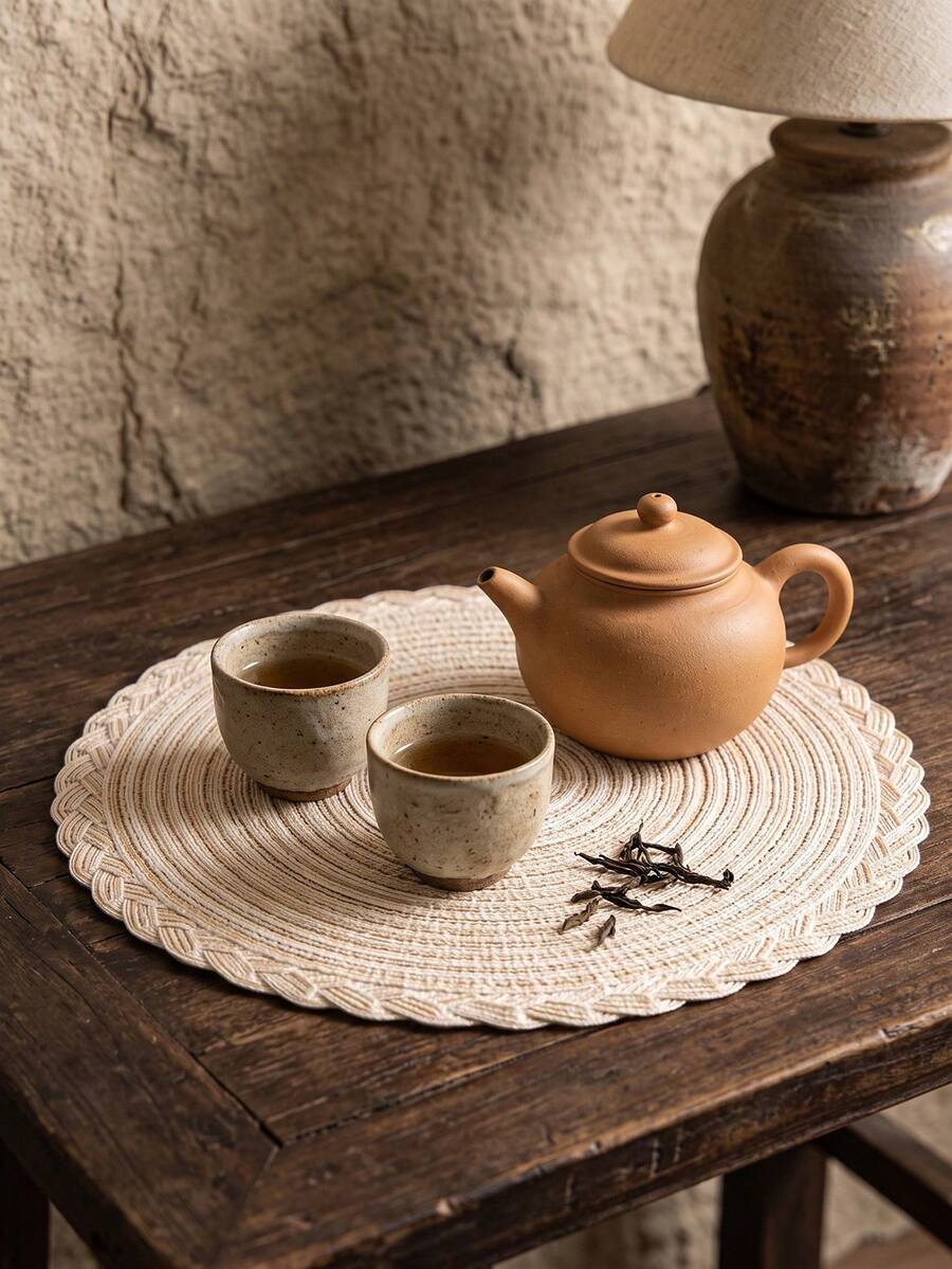 1/2/4/6/12pcs Cream White Wavy Braided Placemats, Japanese Rustic Style, Woven Material, Round Shape With Wavy Braided Edge Details, Heat-Resistant Tabletop Protection & Decorative Function, Tea Mat Suitable For Japanese Tea Room Arrangement And Quiet Home Decor Scenes - Beige - View 1