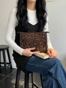 Women's Canvas Leopardprint Large-Capacity Cosmetic Bag, Travel Storage Bag,Fashionable And Versatile, A Must-Have For Girls And Officeworkers - Brown - View 2