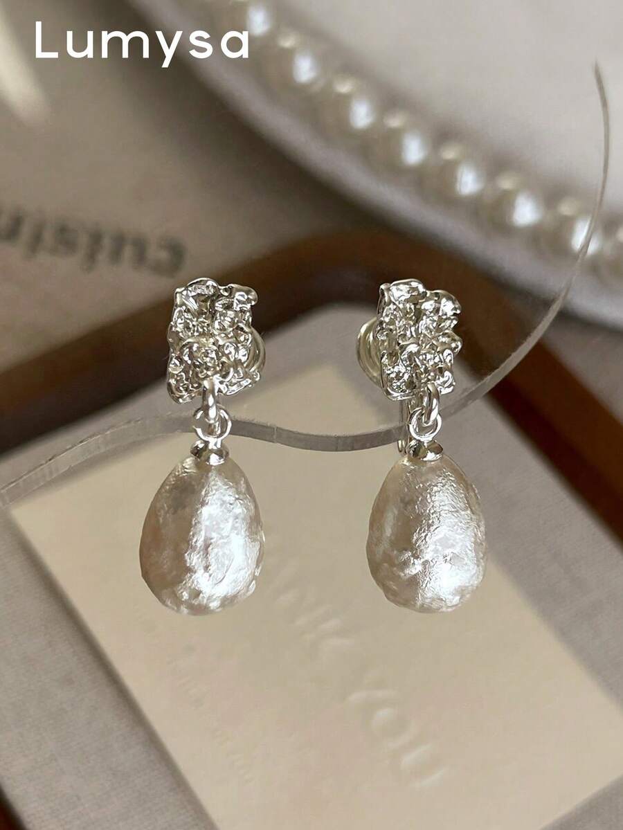 1 Pair French Vintage Asymmetrical Geometric Pearl Teardrop Ear Clips, Suitable For Women's Daily Commute Wear - Silver - View 1