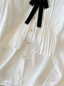 Women's White Crinkled Stand Collar Petal Sleeve French Style Blouse Inner Wear - White - View 6