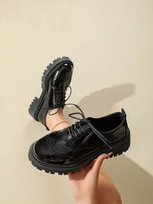 1 Pair Girls Black Glossy Lace-Up Thick Sole Loafers, Fashionable School Style Comfortable Versatile Shoes - Black - View 4
