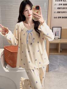 2pcs/Set Women's Autumn/Winter Pajamas, French Country Princess Style, Comfortable Breathable Loose Long Sleeve Long Pants, Spring/Autumn Floral Heart Print Loungewear Set, Fall Clothes For Women - Apricot - View 1