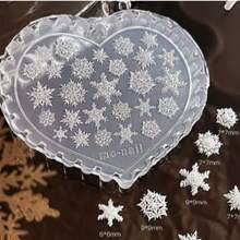 Christmas Heart Snowflake Silicone Mold With Dense Snowflake Pattern, Whole Plate Contains Over 10 Types Of Fine Snow Crystals, Single Use Or Collage Can Be Flexibly Combined, Snowflake Branches Radiate Outward Without Clumping, Transparent Gel Body With Subtle Glossy Finish And Soft Touch, Suitable For Christmas First Snow Nail Art Gift For Best Friend, Can Be Layered With Ice Blue Fine Glitter Powder To Create Falling Snow Effect - Multicolor - View 8