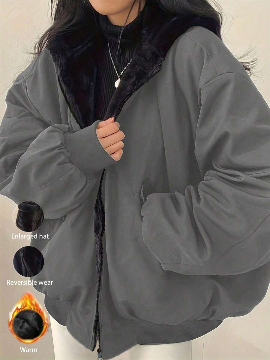 女款大尺寸保暖短夾克,修身顯瘦剪裁,大毛領連帽新設計,雙側口袋,可正反穿,休閒街頭風,秋冬款 - 灰色 - 查看 1