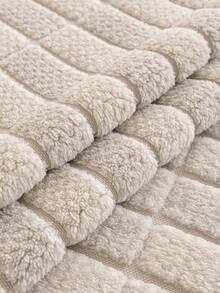 1PC Cozy Plush Velvet Jacquard Retro Checkered Autumn/Winter Thickened Sofa Cushion, New Style Sofa Decorative & Protective Cover, Non-Slip, Pet-Friendly, Machine Washable Seat Pad. - Light Grey - View 8