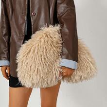 BAILEE Fashion-Forward Faux Fur Solid-Color Clutch Bag, Plush Flap, Large Size, Ideal For Outfit Coordination And A Preferred Gift Option. - Multicolor - View 5