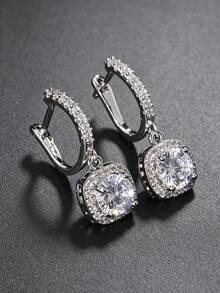 1 Pair Minimalist Versatile Personalized Cubic Zirconia Stud Earrings, Light Luxury Elegant High-End Style, Suitable For Women's Daily Wear - Silver - View 3