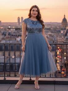 EVERPRETTY Elegant Dusty Blue Plus Size Wedding Guest Midi Dress With Floral Sequin Bodice Short Sleeves And Pleated Tulle Skirt For Formal Evening - Dusty Blue - View 5